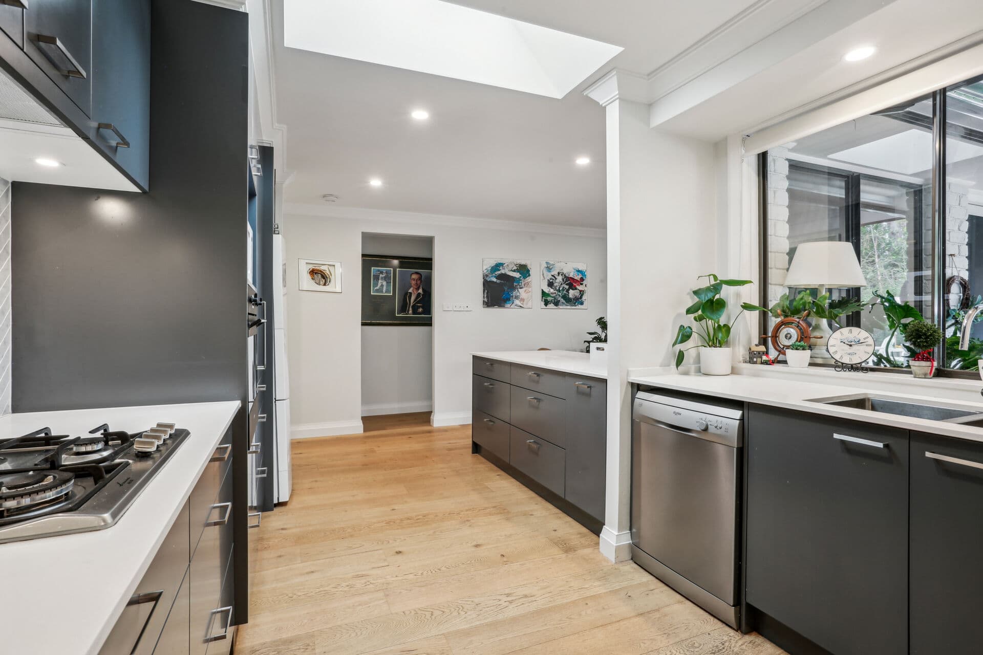 5 Sir Donald Bradman Drive, Bowral — photo 6